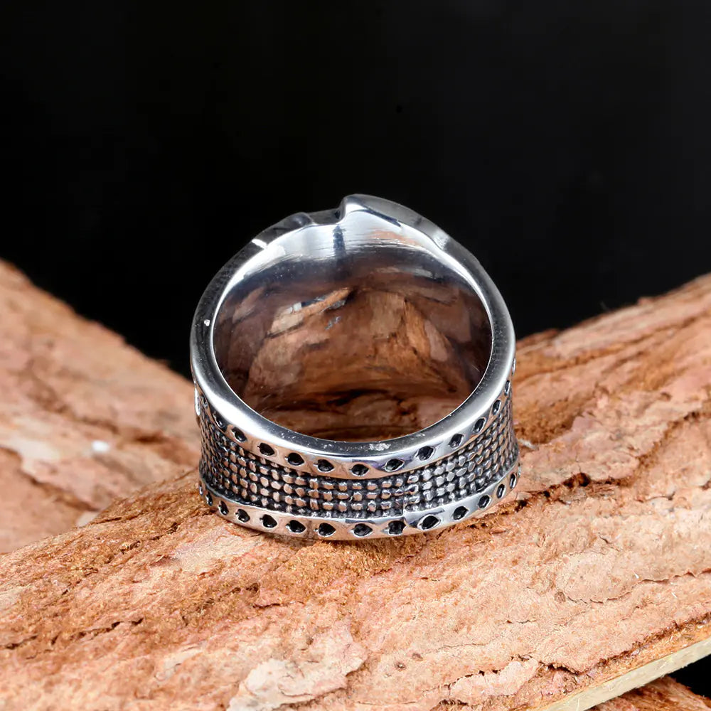 Poker Ring with Tonghua Style Design