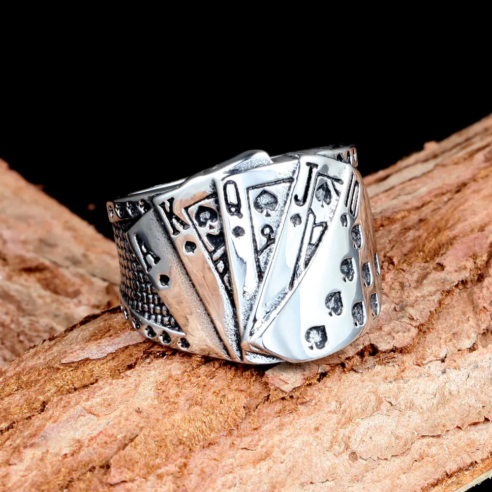 Poker Ring with Tonghua Style Design